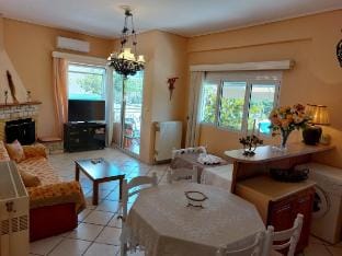 Oranje Guesthouse Vacation rental in Peloponnese, Western Greece and the Ionian