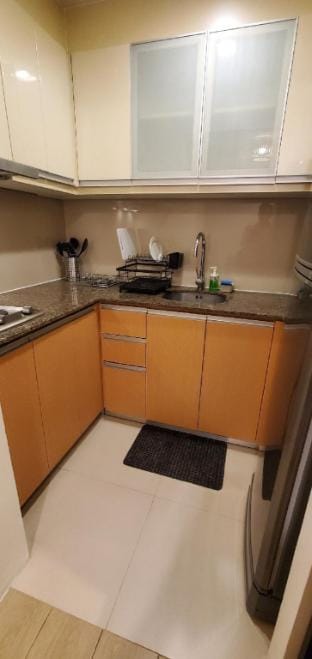 C5-5i @ 81 newport. Pool n Balcony across NAIA3 Vacation rental in Pasay