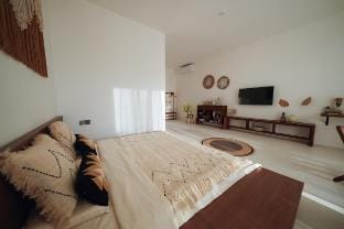 Serendipity Legian（Morning Light Bali BalconyRoom） Vacation rental in Kuta