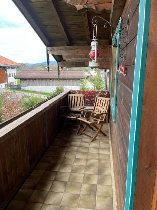 Vacation home with balcony garden view Vacation rental in Grassau
