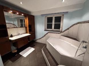 Apartment shared bathroom and kitchen Vacation rental in Grassau