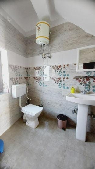 HCS 1st Floor (Near Bir landing site) Vacation rental in Punjab, India