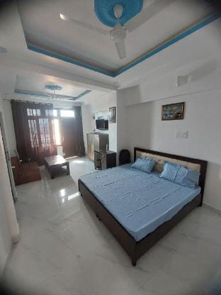 HCS 1st Floor (Near Bir landing site) Vacation rental in Punjab, India