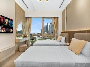 Grande 907 2 BHK Full Burj Khalifa & Fountain View Apartment in Dubai