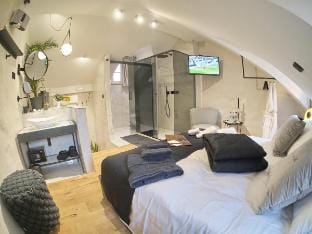 Life is Beautiful Luxurious Suite 3, Kuniceva Vacation rental in Dubrovnik