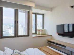 Stylish City Retreat breathtaking KLCC view! Vacation rental in Federal Territory of Kuala Lumpur