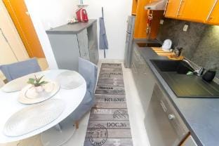 RiverLoft Wellness Retreat by NW Vacation rental in Budapest
