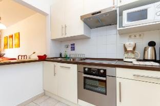 Vintage Parlament View Riverside Apt. w AC by NW Vacation rental in Budapest