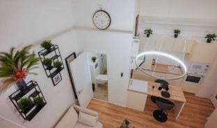 Modern Greenlight Gallery by NW Vacation rental in Budapest