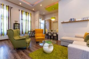 Galerie Grandeur with 2BR by NW Vacation rental in Budapest