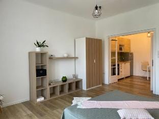Neighbour of Gellért Spa by NW Vacation rental in Budapest