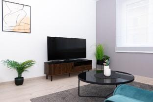 Chic207 Retreat: Modern 1BR Gem with Garage by NW Vacation rental in Budapest