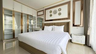 Zhafran Villas Vacation rental in Batu