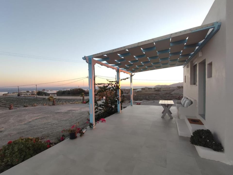 Dune Santorini Summer House Vacation rental in Santorini