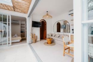NEW! Mia Villa - 1BR Villa in Kerobokan Vacation rental in North Kuta