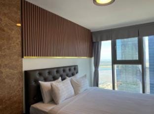 The Peak- 2 Bedroom/Best  View&Pool Vacation rental in Phnom Penh Province