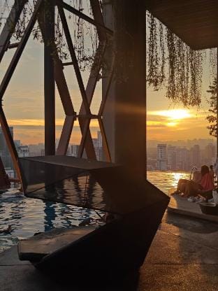 Scarletz Suites KLCC Kuala Lumpur by OKIDOKI Homes Apartment in Federal Territory of Kuala Lumpur