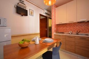 Calm, Comfort and Green Space in a Detached House Apartment in Bibione