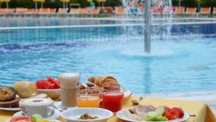 An Exclusive Holiday  Prestigious Residence with Pool Apartment in Bibione