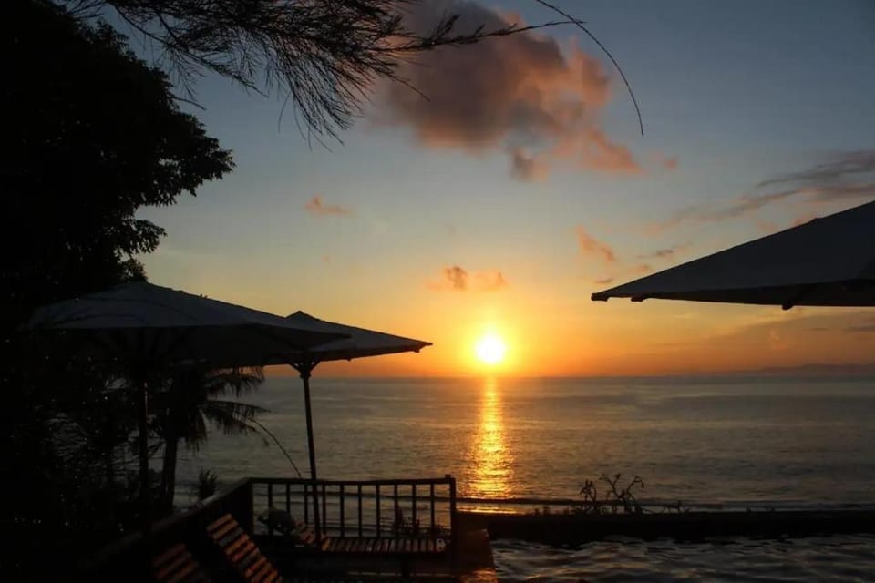 Manta Villa Ocean View Hotel in Nusapenida
