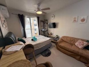 Entire Condo | Pool Near Beach & Airport Lapu-Lapu Apartment in Lapu-Lapu City