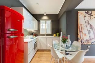 Ma Maison Luxury Suite/Parking/15' to Acropolis Apartment in Athens