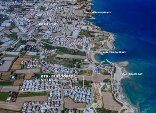 By The Beach - Blue Topaz Villa Villa in Paralimni
