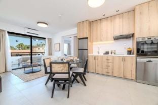 Finikoudes Marina View 102 Apartment in Larnaca