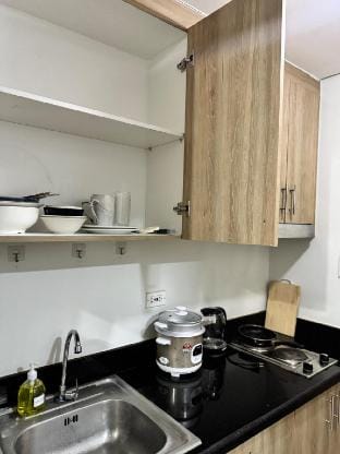 2 Bedroom 5Pax Free Parking Vacation rental in Pasay