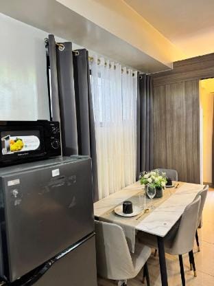 Rodel Place Shore 2 Residences Vacation rental in Pasay