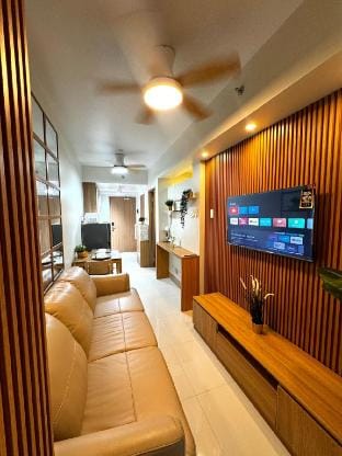 Shore 3 katkat staycation Vacation rental in Pasay