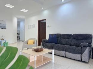 10Pax BM大山脚 Singlestorey Semi-D Alma 5minute Aeon  Vacation rental in Penang
