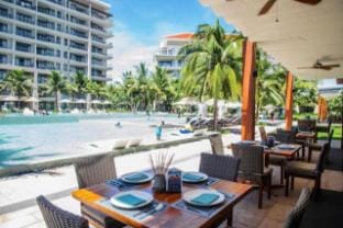 The Ocean Villa Da Nang with golf course view Villa in Hoa Hai