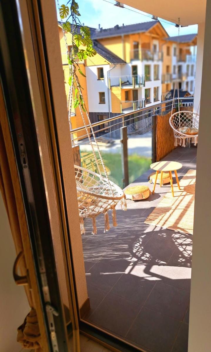 Apartamenty nad Zlotym Potokiem Apartment in Lower Silesian Voivodeship