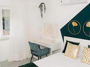 Alegria 79 - Fabulous 3 Bedroom House Vacation rental in Coimbra