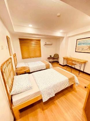 Harold's Mansion Superior room 207 Apartment in Dumaguete