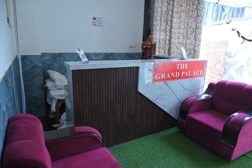 HOTEL THE GRAND PALACE Hotel in Uttar Pradesh