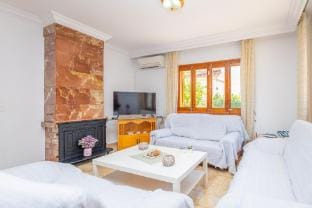 CA NA CLARA (VILLA PASCUAL) - Cosy house just a few metres from the sea with free Wifi Vacation rental in Serra de Tramuntana