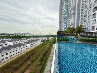 Couple Park Midas Seri Alam Netlfix By STAY Vacation rental in Johor