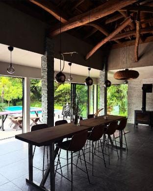 IGUANA VILLA ビーチへ30秒！プール、サウナ、露天ジャグジー,BBQ、薪暖炉 Vacation rental in Chiba Prefecture