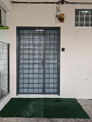 MixxHome @ Seremban 2 (2 Single Bed, Share Bath)  Vacation rental in Negeri Sembilan, Malaysia