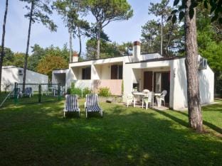 Enjoy the Outdoors  Elegant Apartment with Fenced Garden Apartment in Bibione