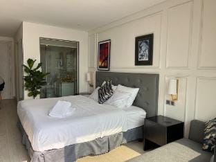 Sunset Apartment Apartment in Da Nang