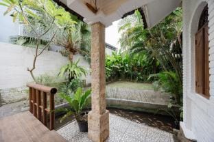 Villa Ndaru Canggu Villa in North Kuta