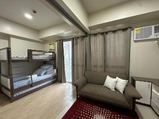 Clean & Homey, Central Location Vacation rental in Iloilo City