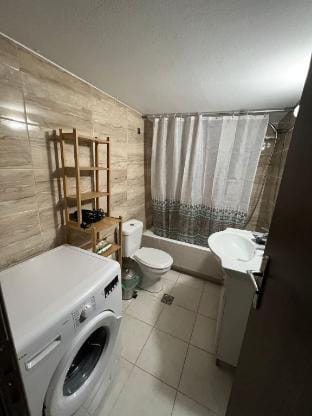 Alimos Cozy Getaway  close to the beach Apartment in Alimos