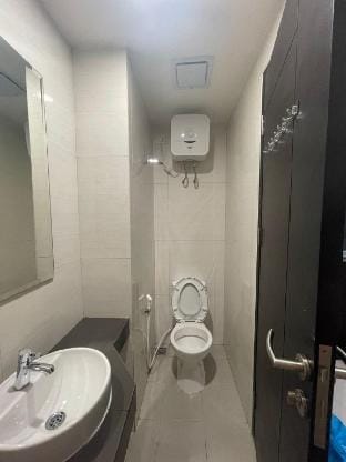 Comfortstay @Citra Plaza Nagoya #10-25 (City View) Vacation rental in Riau Islands, Indonesia