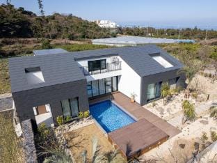Gobajinin Private Hot Water Pool Villa Vacation rental in South Korea