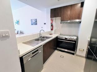 1602 Stay Near to Metro Station, Dubai Frame Views Apartment in Dubai