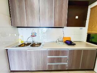 Only 10 minutes to KLIA and KLIA2  Ehsan Residence Blissful Pool View Homestay Vacation rental in Negeri Sembilan, Malaysia